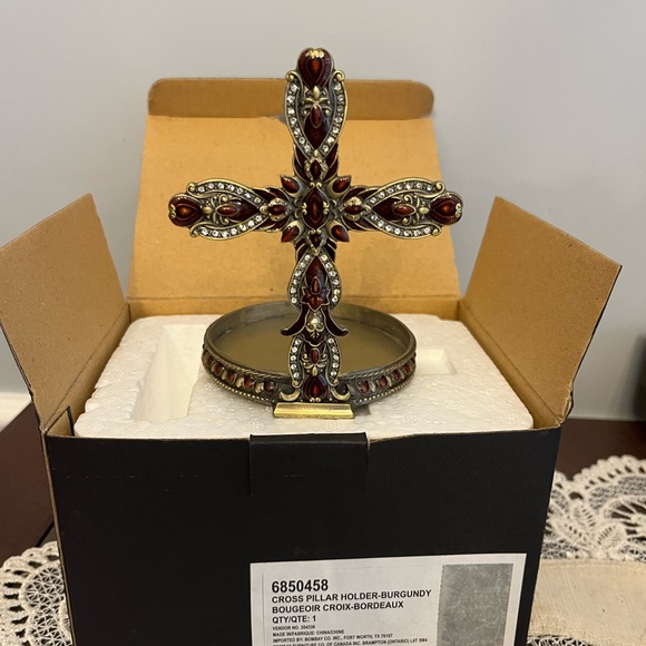 New Bombay Cross Pillar Candle Holder - Picture 4 of 9